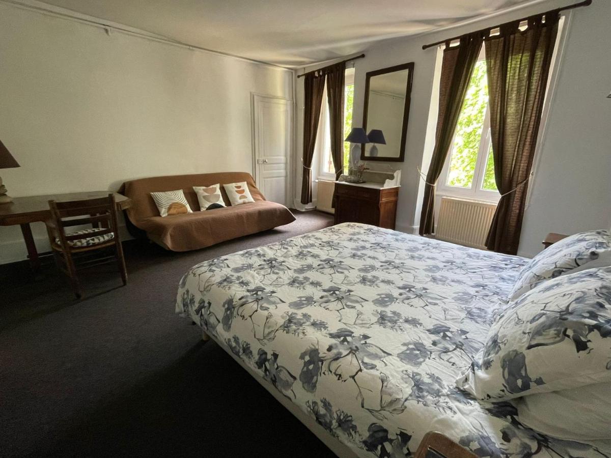 Maison Ichigo Voutenay-sur-Cure Exteriér fotografie